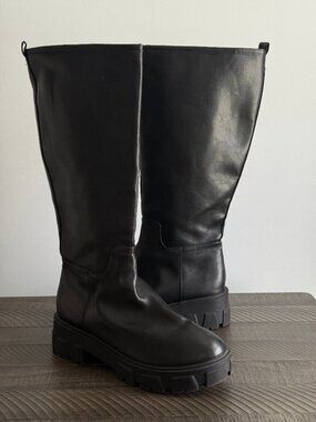 Sincerely Jules Black Chelsea Knee-High Boots Size 8.5 EUC